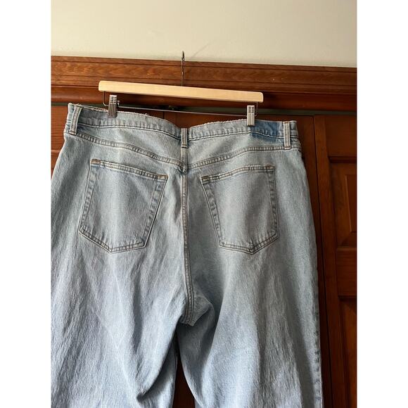 Abercrombie & Fitch Women's Curve Love The 90s Straight Ultra High Rise Jeans 20 - Picture 9 of 11